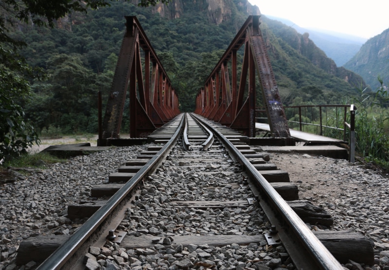 travel, machu picchu, nature, outdoors, built structure, no people, bridge, architecture, rail transportation, 5K, transportation, jungle, day, direction