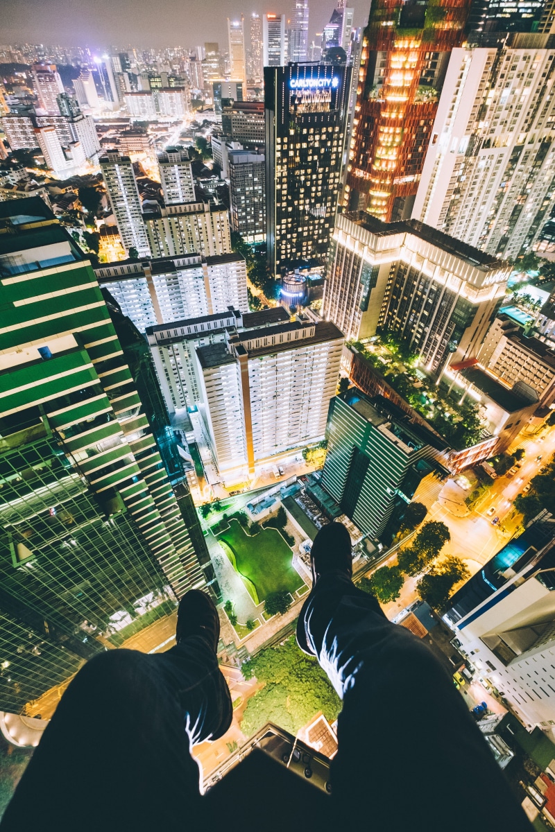 rise, modern, view, built structure, feet, top, tower, real people, street, urban, photograph, night, high, men, outdoors, skyscraper, leisure activity