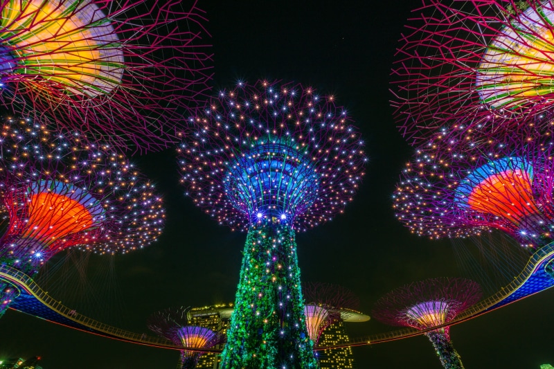 no people, motion, multi Colored, glowing, event, colorful, glow, low angle view, red, bay, gardens by the bay, light show, neon, gardens, singapore, holiday