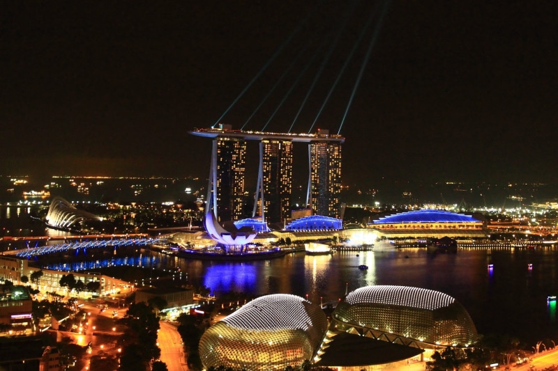 night, modern, built structure, office building exterior, Marina Bay Sands, travel destinations, outdoors, bay, Night View, city, Singapore, nightlife