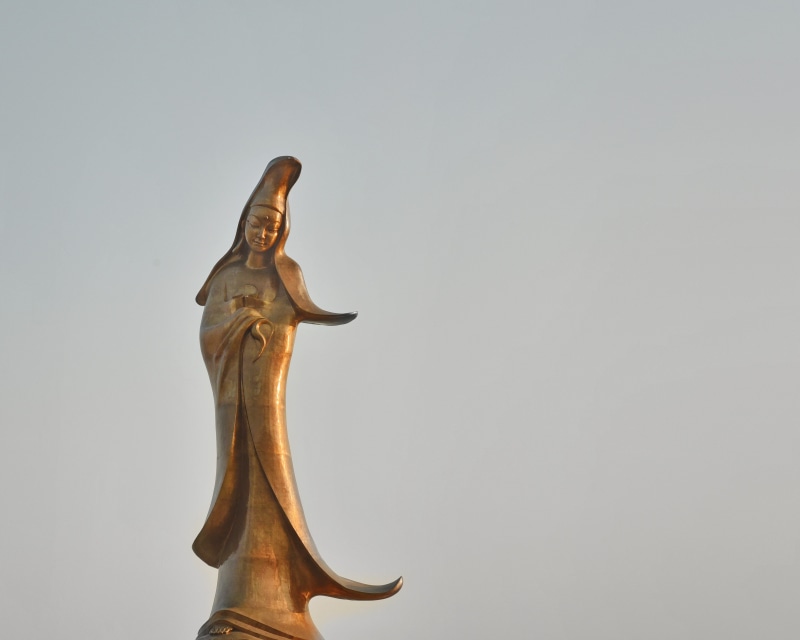 golfarisa, golden, male likeness, trip, 4K, attraction, nikon, d750, vacation, guanyin, china, chinese, low angle view, the past, religion, studio shot