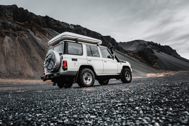day, toyotum, 5K, off-road vehicle, trip, roadtrip, black, no people, white, land vehicle, road, motor vehicle, suv, outdoors, transportation, 4x4, beach