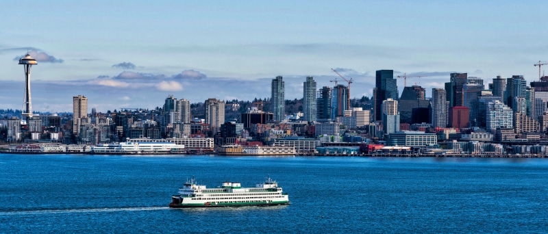 cruise ship, skyscraper, cityscape, mode of transportation, seattle, outdoors, built structure, architecture, washington, tall - high, nautical vessel