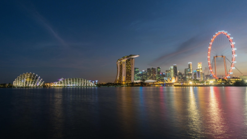 reflection, marina bay, building, waterfront, sky, tall - high, amusement park ride, water, skyscraper, night, outdoors, asia, landscape, 4K, illuminated