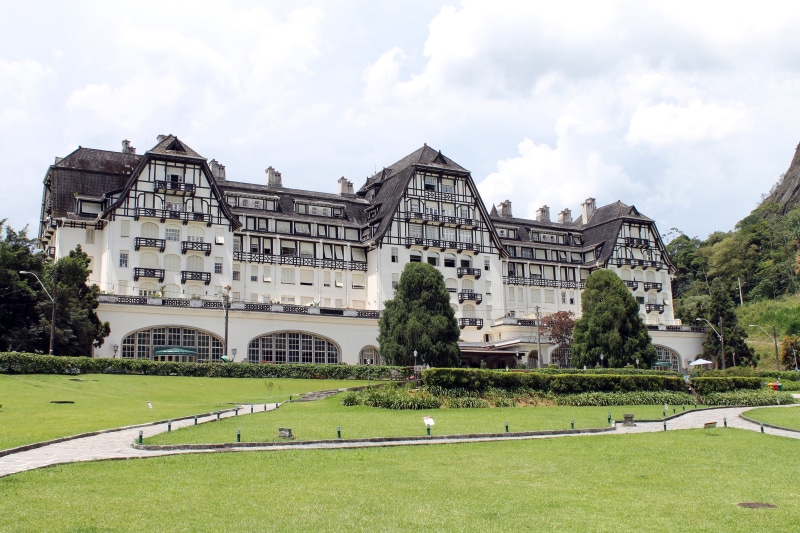 travel destinations, history, building exterior, palace, the past, architecture, 4K, tree, grass, no people, outdoors, travel, growth, petrópolis, built structure
