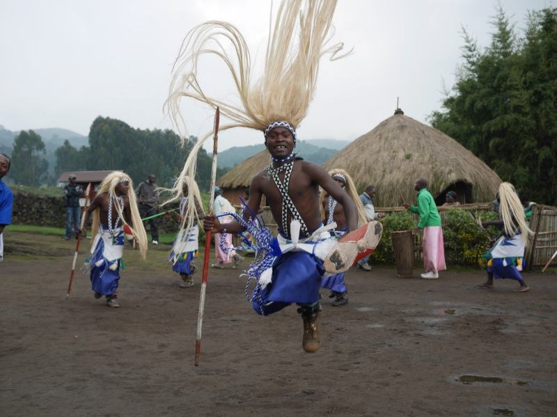leisure activity, group of people, East Africa, ethnic, male, clothing, real people, lifestyles, tribal, group, africa, dance, performance, togetherness