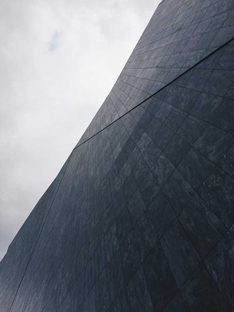 modern, no people, 2K, travel, museo, museum, tall - high, pattern, low angle view, clouds, building, built structure, outdoors, building exterior, cloud - sky