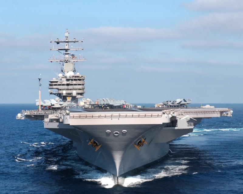 freight transportation, Us Navy, outdoors, 2K, day, motion, water, aerospace industry, sea, daytime, gray, sky, no people, cruise ship, uss ronald reagan