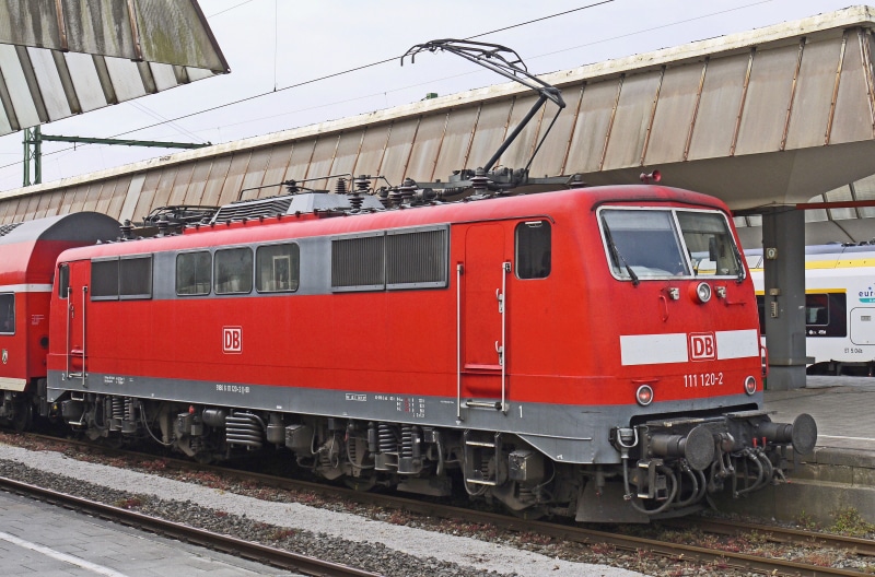 red, regional traffic, building exterior, railroad car, series 111, day, nature, window, railroad station platform, public transportation, münster, reliable