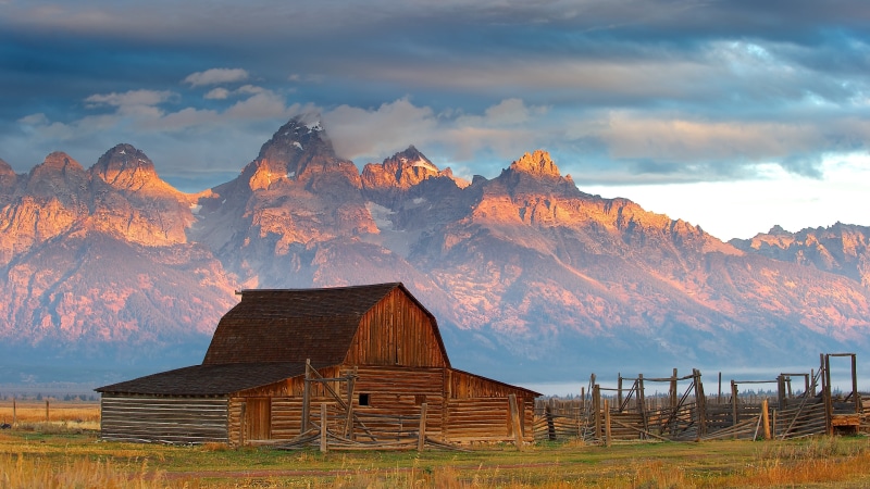 wood - Material, outdoors, 4K, rural Scene, landscape, house, autumn, mountain, behind the mountains, Nature, behind, LJ, grand Teton National Park, sky