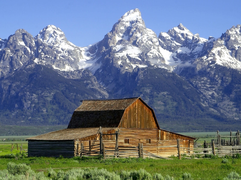 agricultural building, moulton, color Image, meadow, mountain range, scenics, hut, Teton Range, field, building exterior, no People, John Moulton, rural Scene