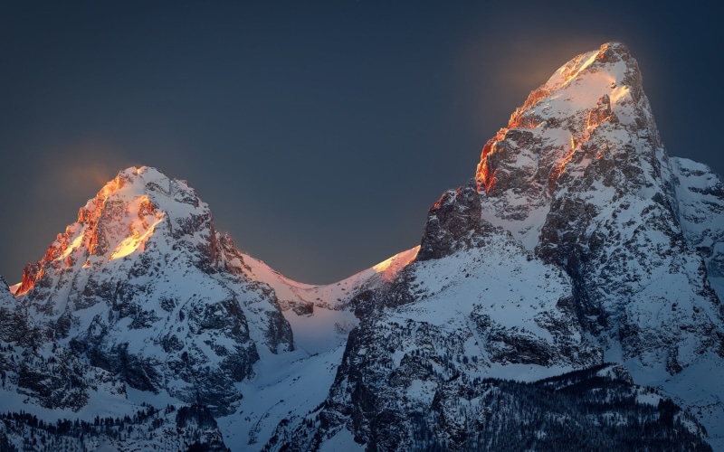 cold temperature, nature, winter, mountain, 1080P, rays, environment, snowy peak, sun, illuminated, sunset, extreme weather, sunlight, power in nature