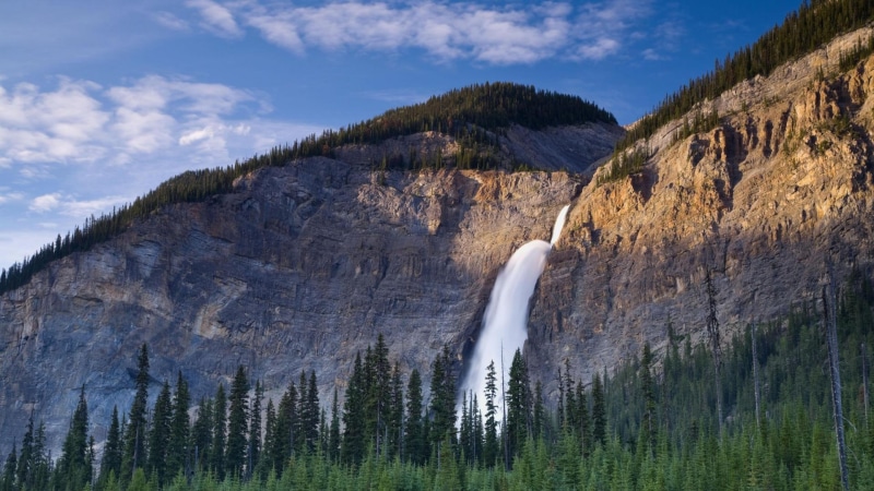 waterfalls, nature and landscapes, 1080P, takkakaw, falls, np, great, forest, canada, yoho, mountains, cliffs