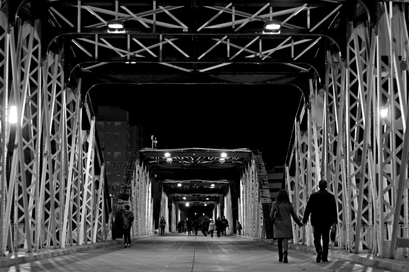 happy, built structure, valentine, night, capital, urban, black And White, arches, illuminated, people, ceiling, walk, group of people, water, romantic