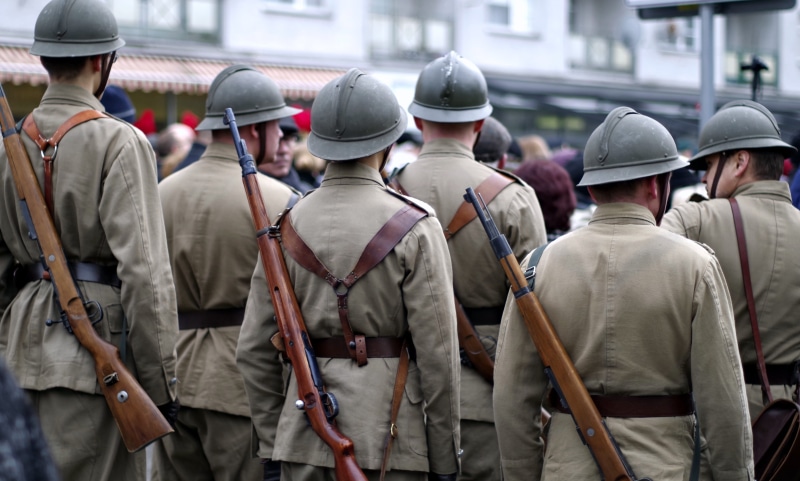 day, the army, helmets, adult, group of people, soldiers, the military, armed forces, uniform, wearing, army soldier, military, government, first world war