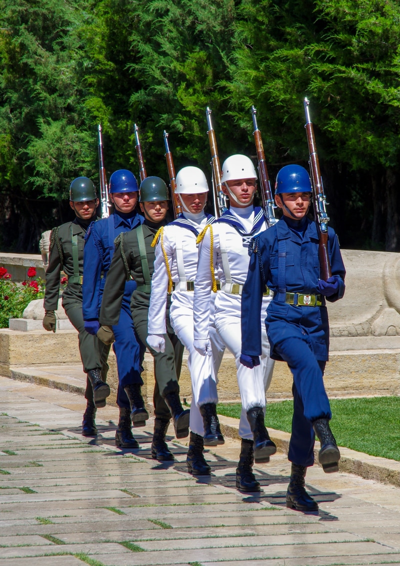 helmet, 2K, the leader, tree, full length, outdoors, mausoleum, looking at camera, ankara, turkish, military, real people, plant, men, turkish flag, uniform