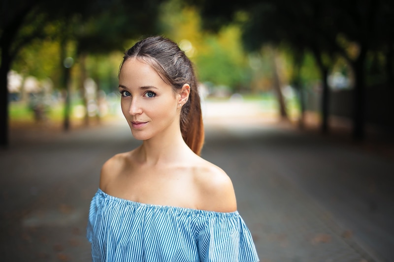 day, Victor Kalman, Lorenza , 1080P, beauty, bare shoulders, women outdoors, adult, young women, hairstyle, women, auburn hair, tree, beautiful woman