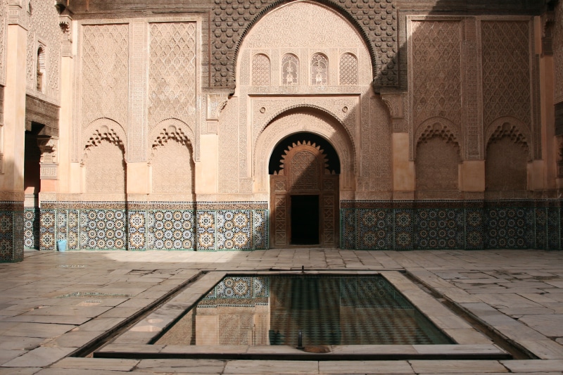 entrance, pond, gray, concrete, courtyard, point of interest, day, building, spirituality, the past, history, architectural column, koran school, arch