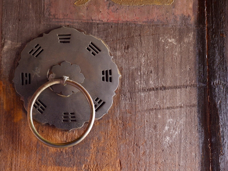 no People, retro Styled, circle, obsolete, lock, gray, door, damaged, wall - building feature, close-up, antique, communication, old, brown, dirty, steel
