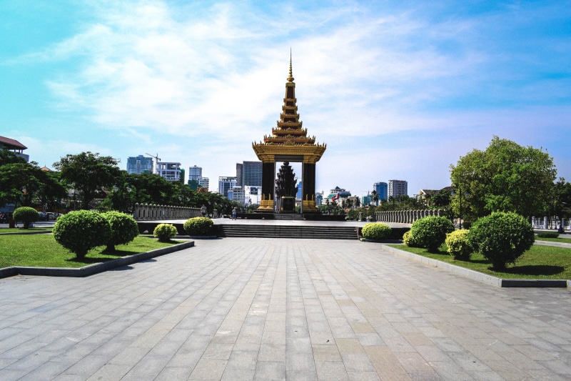building exterior, architecture, spire, travel, monument, history, 5K, tree, nature, city, built structure, cloud - sky, outdoors, camboya, place of worship