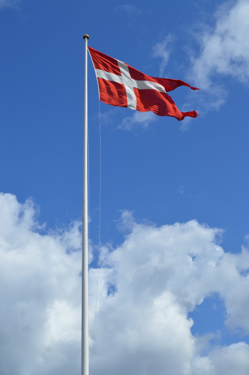 pattern, homeland, national icon, blue, flying, design, pennant, Danish Flag, banner, bright, flag, copenhagen, flat, white, cloud - sky, wind, day, north