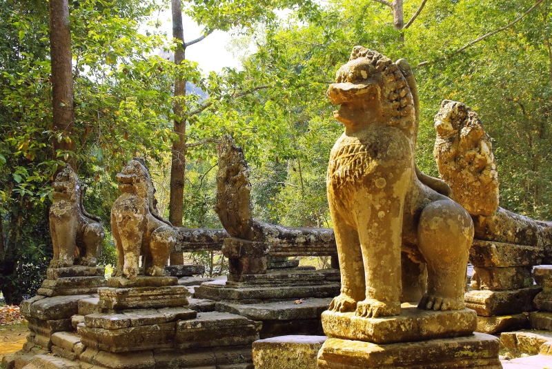 art and craft, history, Angkor, guards, temple - Building, 4K, the past, bantaey srei, ruin, ancient history, idol, sculpture, Cambodia, Temple, belief