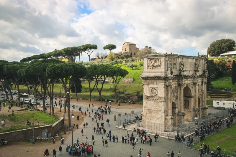 sight, rome, history, forum romanum, visit, roma, italy, building exterior, built structure, men, tourism, tourist, women, gate, cloud - sky, outdoors