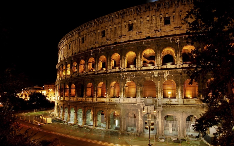 built structure, outdoors, colosseum, 2K, hd, architecture, ancient, city, night, archaeology, arch, the past, amphitheatre, sky, nature, rome, photo