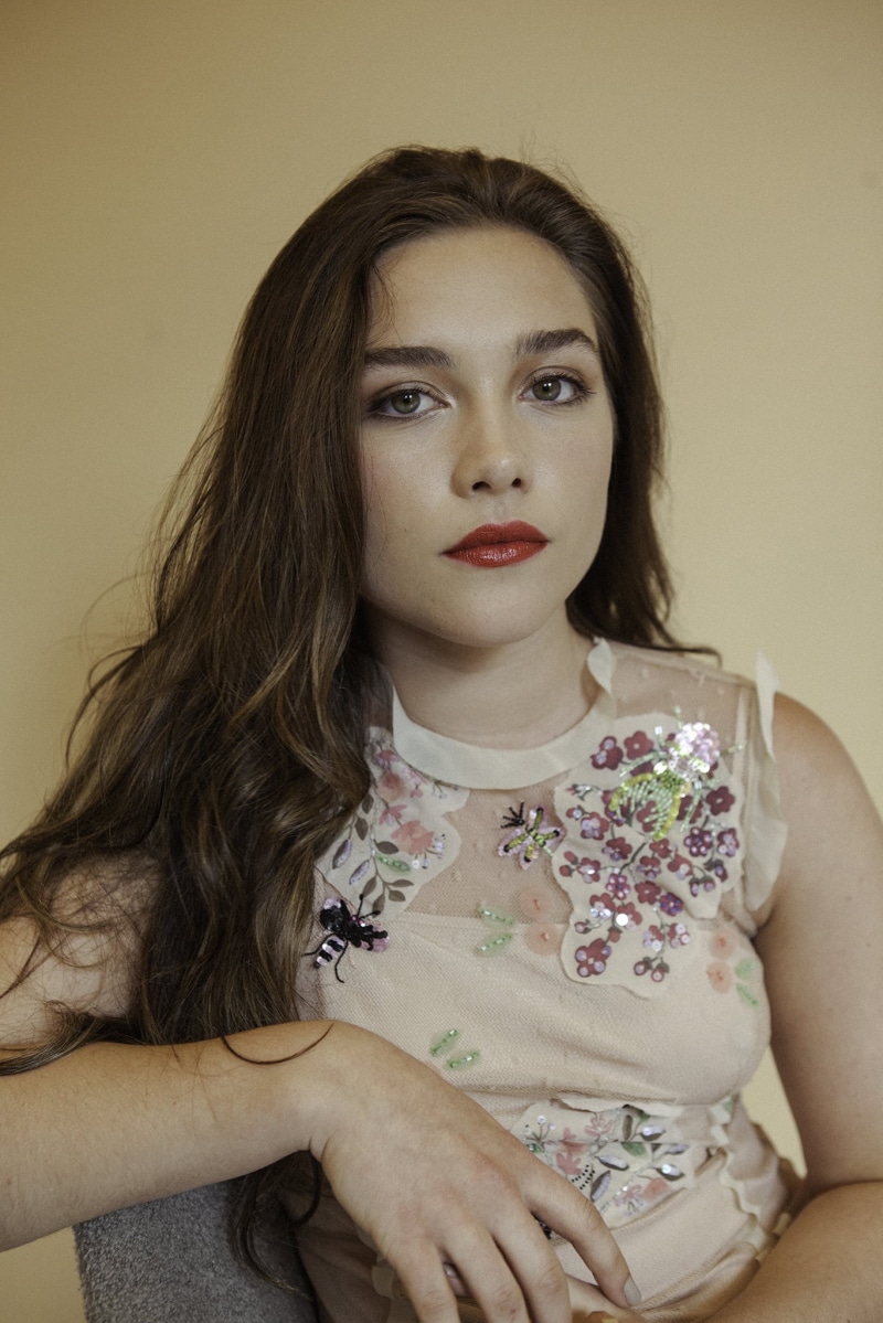 green eyes, simple background, long hair, actress, women, brunette, lipstick, 1080P, Florence Pugh