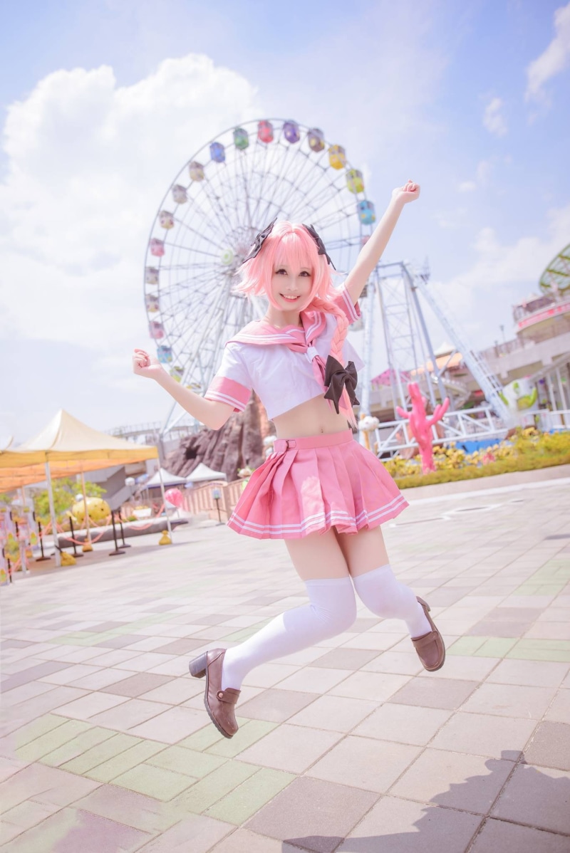 limb, fashion, Astolfo (Fate/Grand Order), women, thigh-highs, ferris wheel, human limb, arms raised, portrait, Asian, one person, body part, amusement park