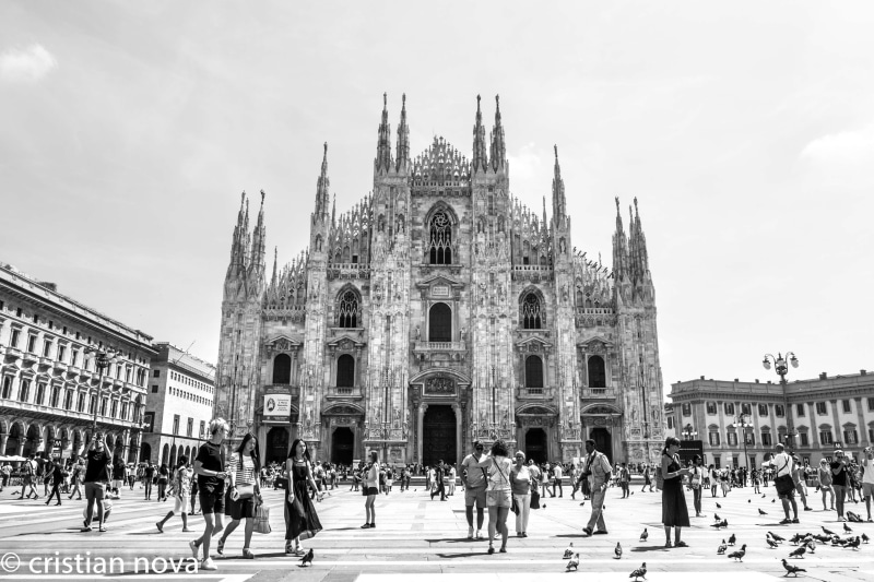 italy, cathedral square, building, sky, outdoors, italia, travel, travel destinations, sunny, milan, tourism, crowd, place of worship, downtown district