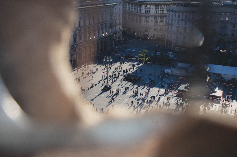 outdoors, real people, shadows, land vehicle, scenery, landscape, square, transportation, high angle view, person, architecture, duomo, milan, building exterior