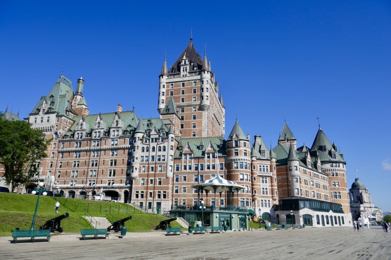 building exterior, built structure, tower, quebec, government, outdoors, fairmont le château frontenac, québec, architecture, day, tourism, travel destinations