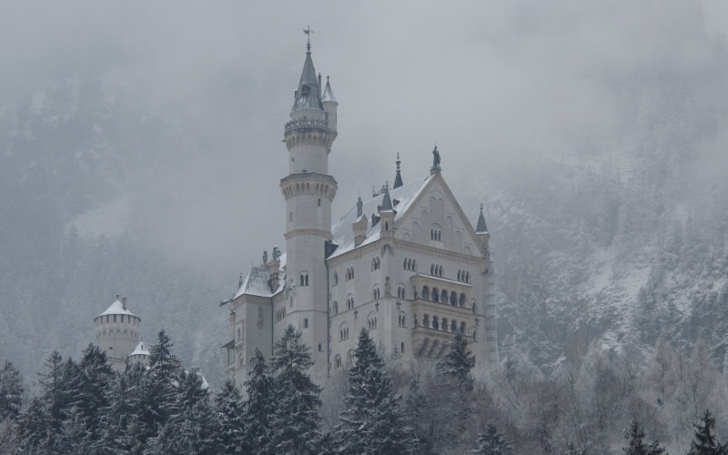 winter, cold temperature, architecture, Germany, spirituality, castle, no people, sky, snow, building exterior, spire, low angle view, 2K, plant, fog