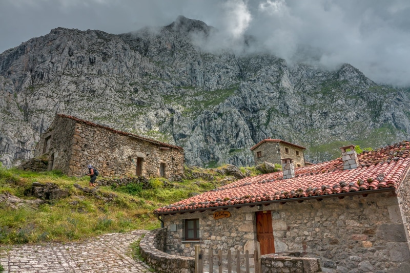 Camino, Picos de Europa, landscape, España, M3, mountain, Principado de Asturias, rocky, cultures, Sony RX10, ES, time, III, HDR, day, Spain, outdoors