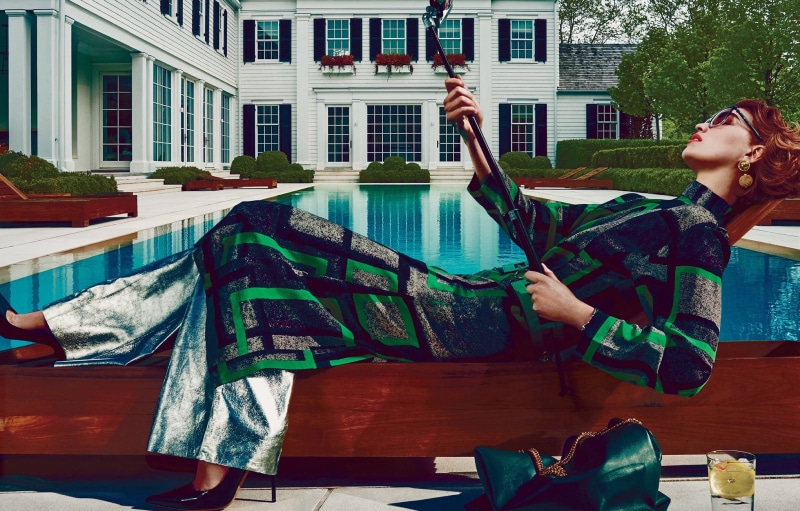 1080P, hairstyle, pose, selfie, photoshoot, top model, sunbed, Steven Klein, pool, lies, garden, photographed, handbag, redhead, mansion, pants, shoes