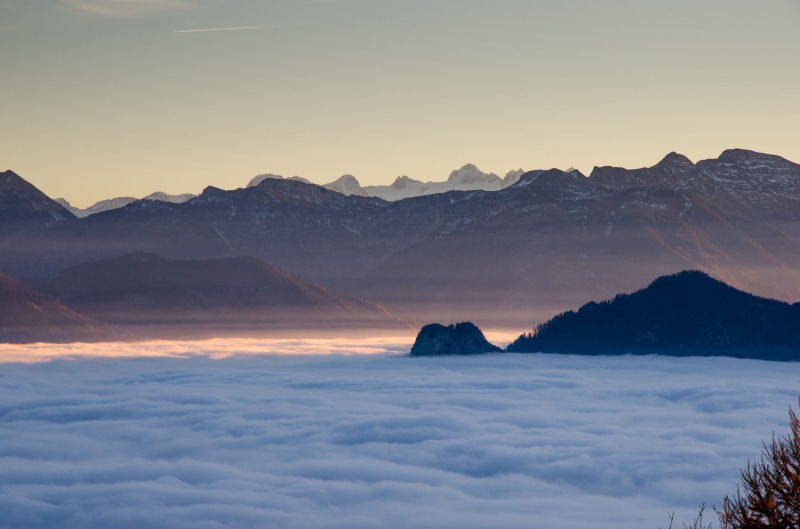 nature, tranquil scene, mountain top, mountains, outdoors, mountain range, environment, berg, aerial, oberösterreich, filled, ebensee, snow, cloud, no people