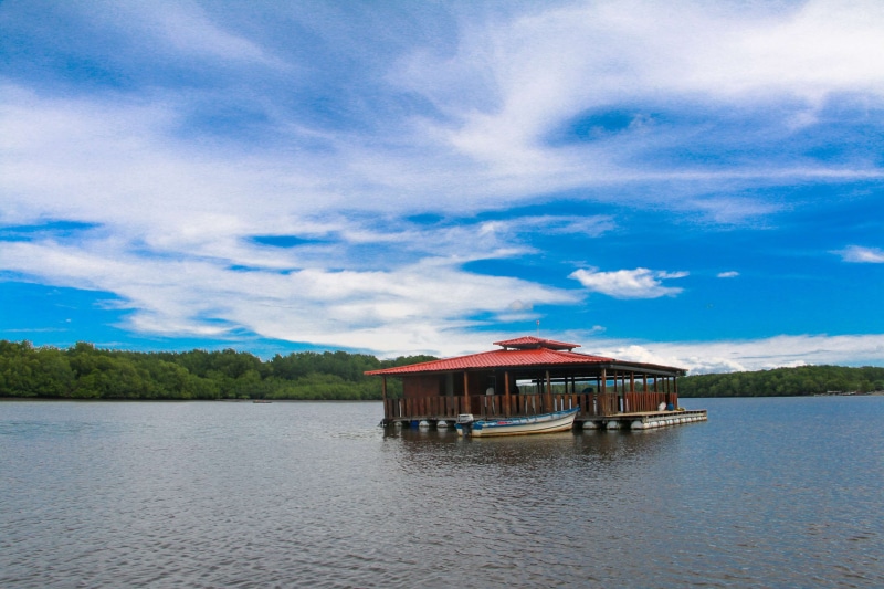 blue, lake, rippled, building, scenics - nature, cabana de playa, playa, nature, 4K, cielo azul, building exterior, beauty in nature, tranquility, day