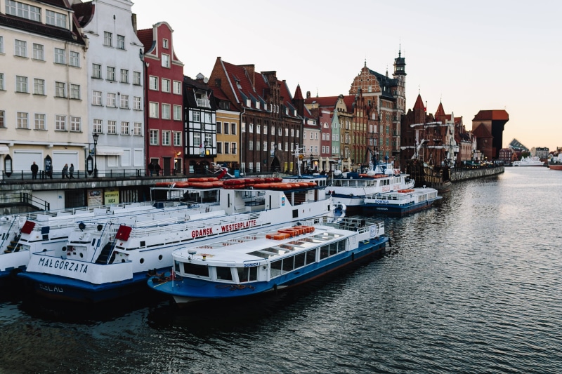 nautical Vessel, 4K, apartment, sky, yacht, water, no people, passenger craft, Poland, city, travel, tenement house, outdoors, cityscape, canal, building