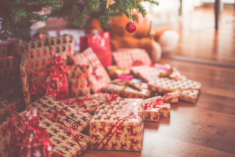 large group of objects, wood - Material, gift, merry christmas, defocused, christmas Decoration, Christmas, gifts, decoration, wrapped, comfortable, close-up