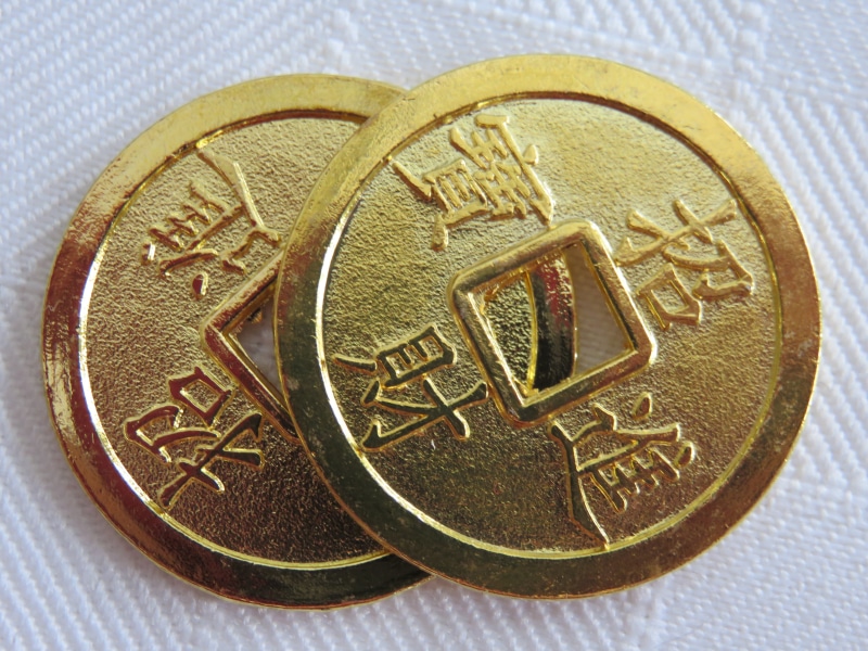 no people, shape, close-up, finance, wealth, high angle view, fortune, 4K, currency, metal, gold, finance and economy, feng shui, circle, geometric shape