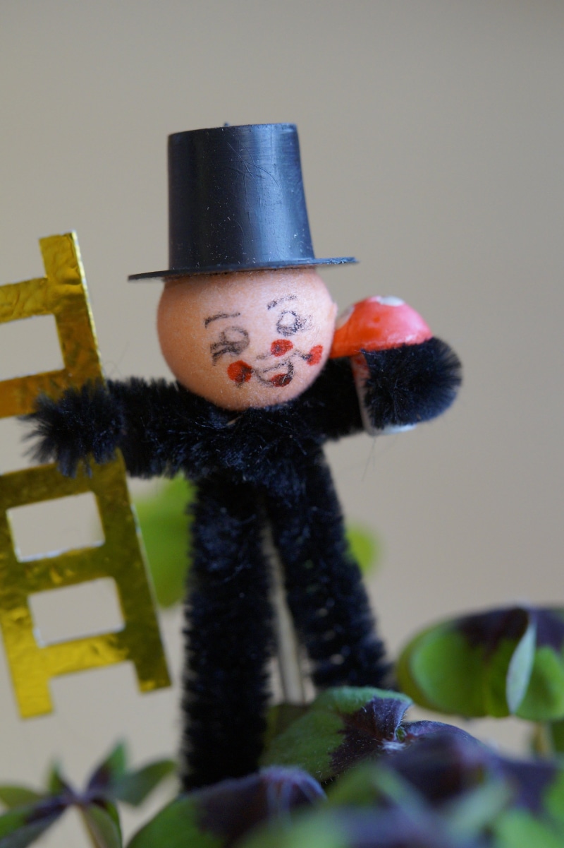figure, celebration, festival, no people, desire, human representation, lucky messenger, art and craft, indoors, plant, new years eve, male likeness, stuffed toy