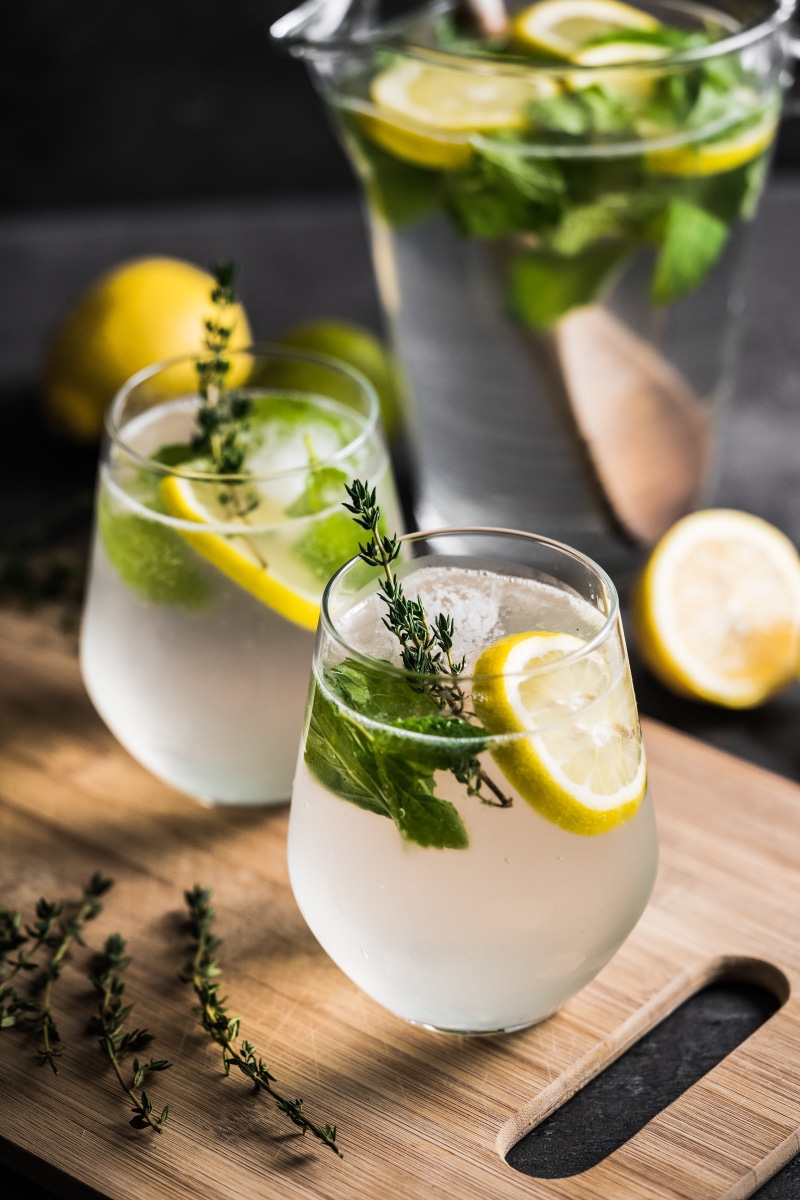 drink, citrus fruit, mint, cocktail, household equipment, wellbeing, kitchen, mojito, still life, lemonade, homemade, healthy eating, glass, thirsty, fruit