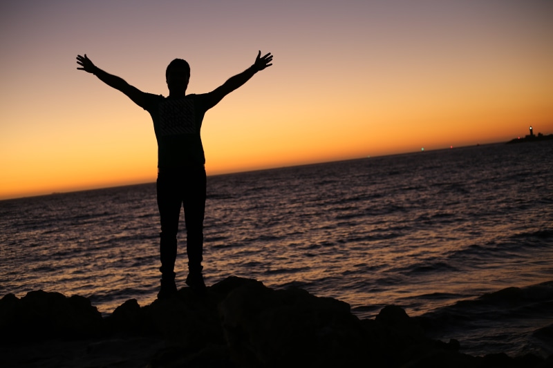 dom, spirituality, seashore, water, tranquil scene, horizon over water, freedom, human arm, scenics - nature, arms raised, christian, silhouette, prayer