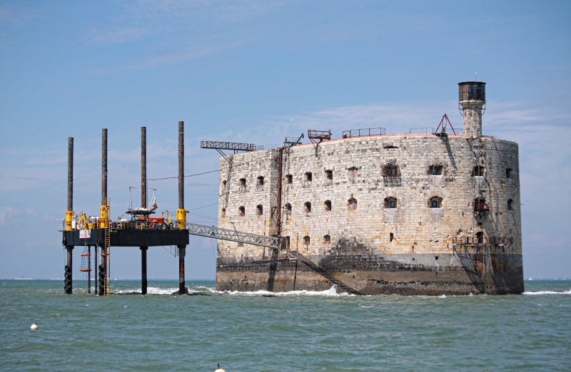 industry, 5K, france, blue, outdoors, oil industry, architecture, fuel and power generation, waterfront, fortification, fort boyard, water, built structure