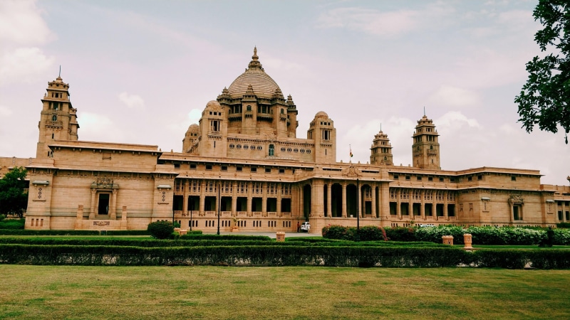 building exterior, building, travel destinations, 4K, the past, umaid bhawan palace, spire, government, india, day, palace, outdoors, plant, castle, history