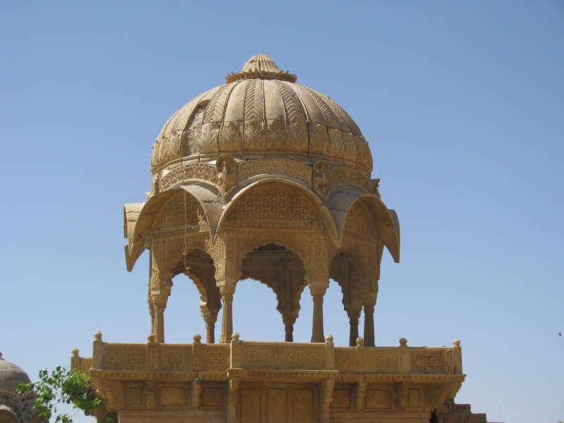 outdoors, agra, arch, place of worship, clear sky, building exterior, india, famous Place, mughal Empire, indian Culture, no people, cultures, dome, built structure