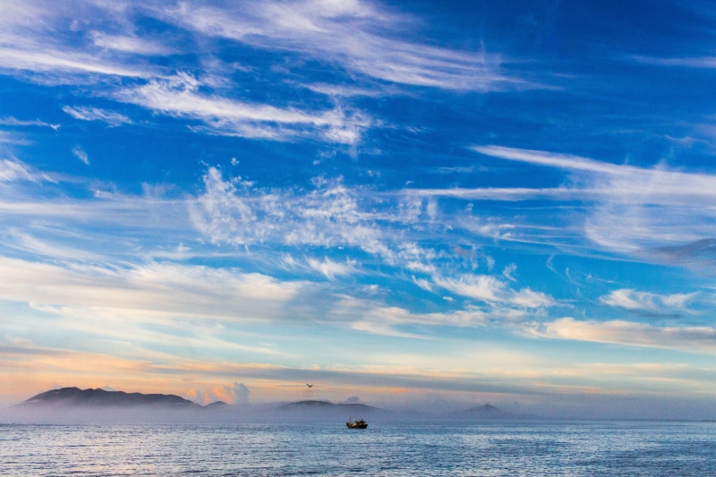 forte são mateus, cabo frio, travel, beauty in nature, sea, rio de janeiro, water, tranquil scene, nautical vessel, cloud - sky, horizon, environment, strong beach