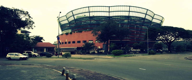 architecture, nature, transportation, white, 2K, mode of transportation, street, no people, Colombo, car, Sri Lanka, tree, Nelum Pokuna, building, sign