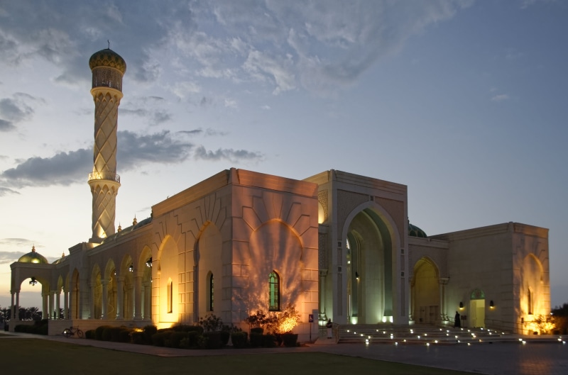 dusk, muscat, religion, history, minaret, building exterior, building, architectural column, cloud - sky, illuminated, oman, nature, dome, 8K, travel destinations